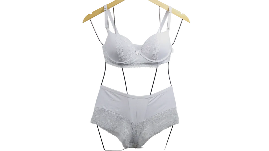 Conjunto Básico poliamida com renda alta branca