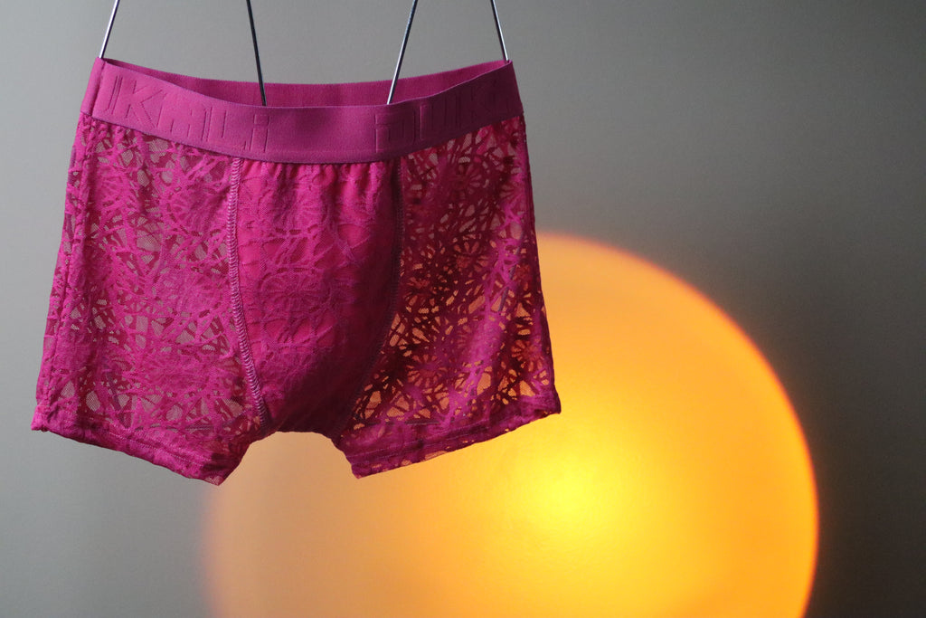 Cueca Boxer de Renda Rosa