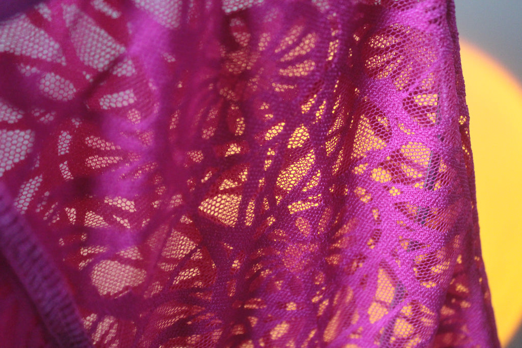 Cueca Boxer de Renda Rosa